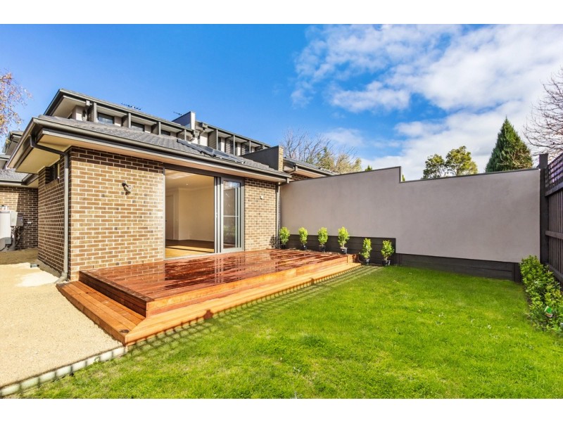 7 Charles Street, Surrey Hills VIC 3127