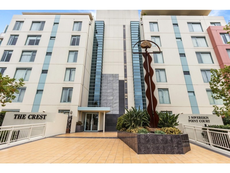 4002/2 Sovereign Point Court, Doncaster VIC 3108