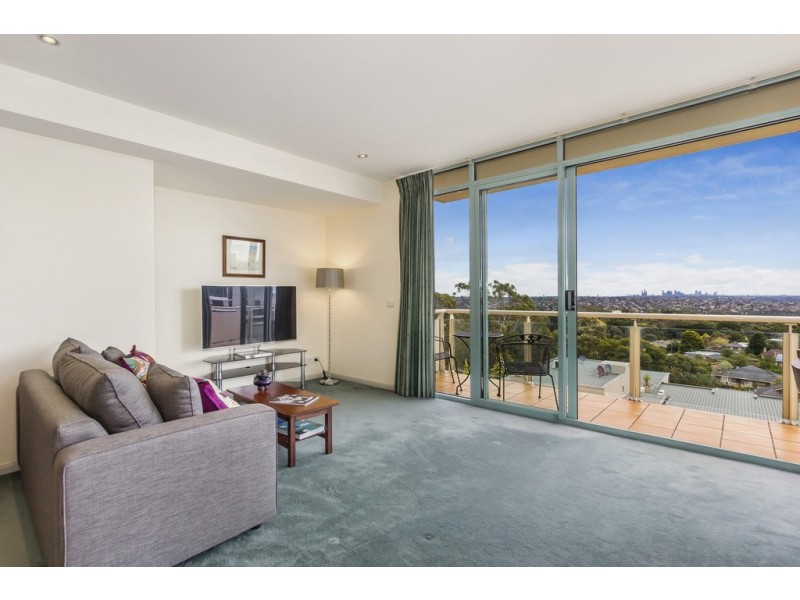 4002/2 Sovereign Point Court, Doncaster VIC 3108