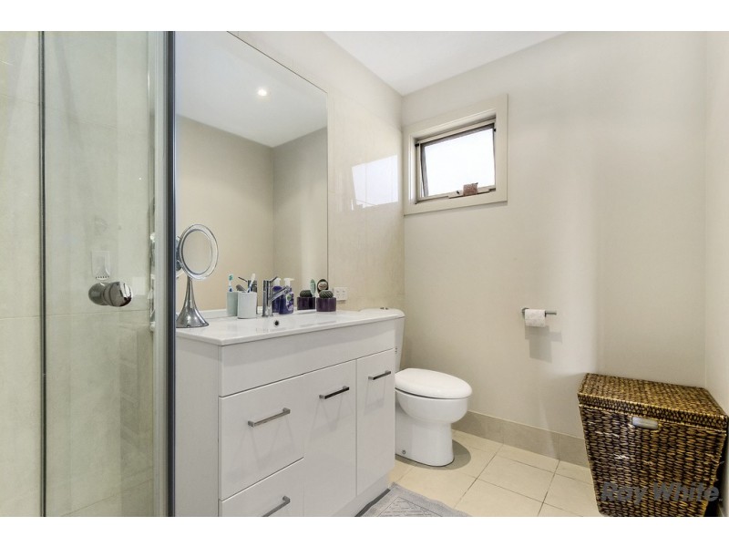 5/2 Minna Street, Blackburn VIC 3130