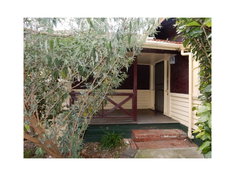 6 Bishop Street, Box Hill VIC 3128