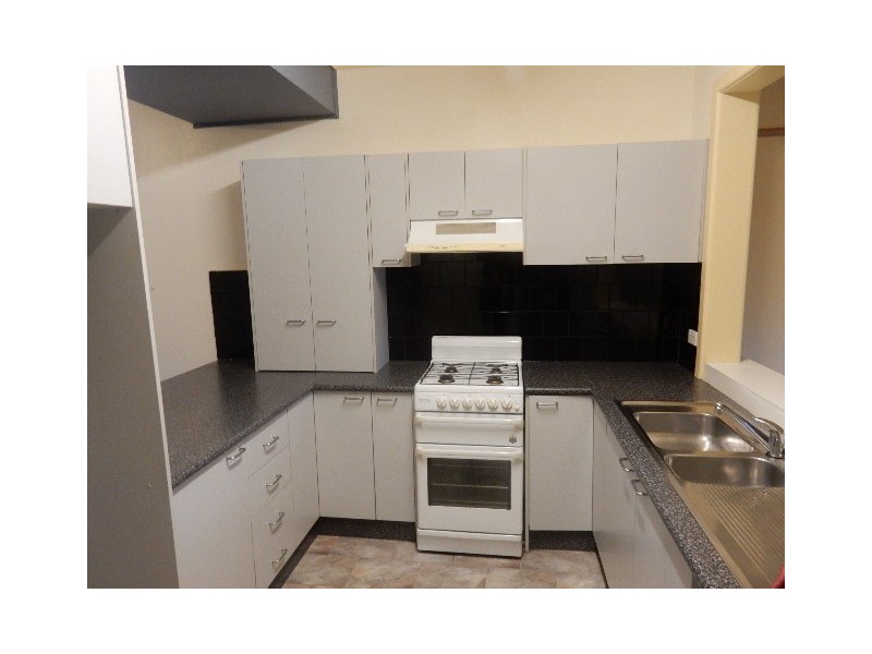 6 Bishop Street, Box Hill VIC 3128