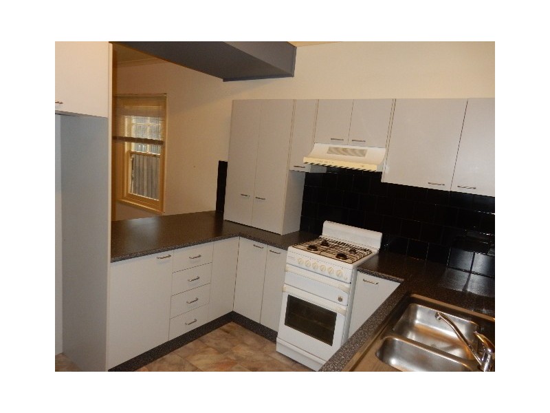 6 Bishop Street, Box Hill VIC 3128