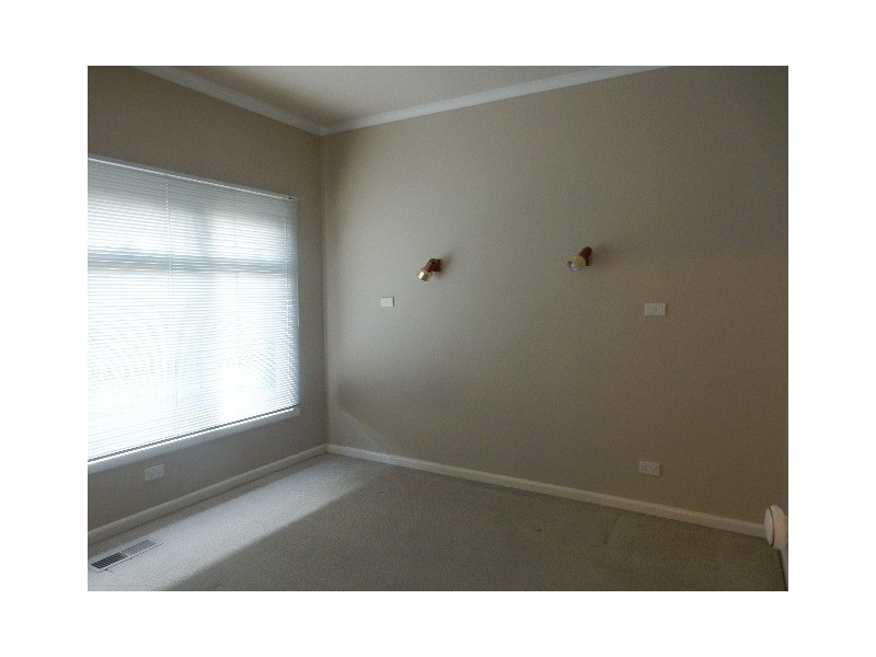 6 Heathfield Rise, Box Hill North VIC 3129