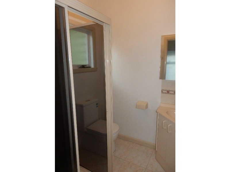 6 Heathfield Rise, Box Hill North VIC 3129