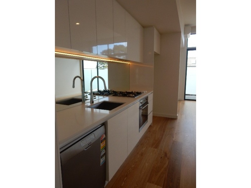 3/392 Belmore Road, Mont Albert North VIC 3129