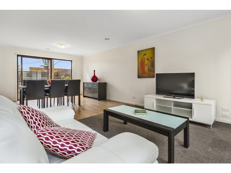 4 Cherrytree Lane, Box Hill South VIC 3128