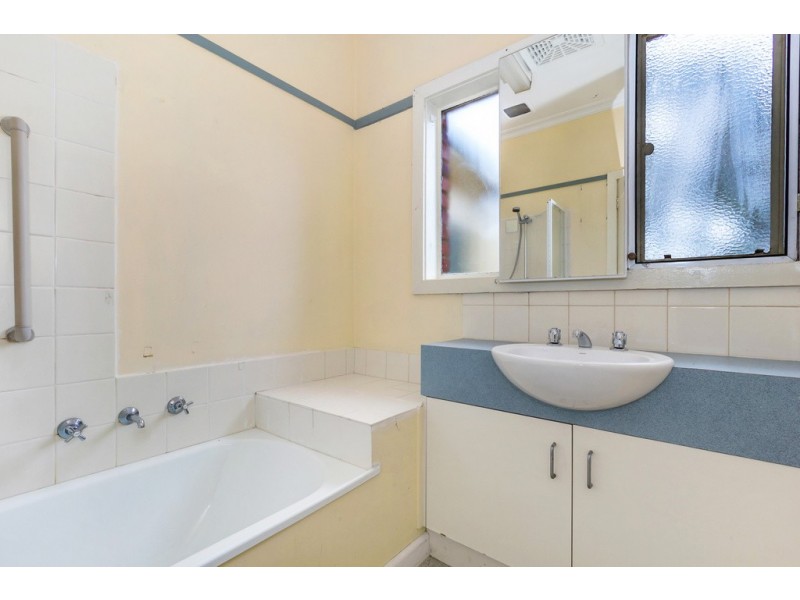 22 Piedmont Street, Box Hill South VIC 3128