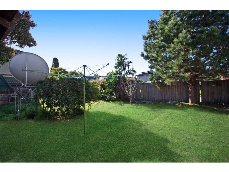 55 Koonawarra Street, Clayton VIC 3168