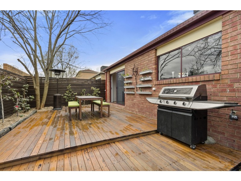 4 Cherrytree Lane, Box Hill South VIC 3128