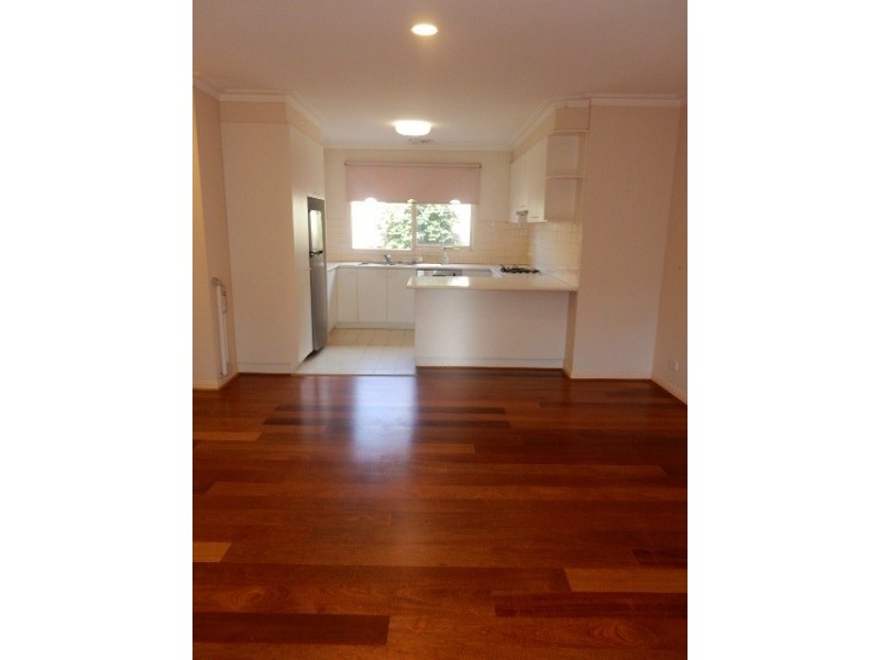 1/120 Carrington Road, Box Hill VIC 3128