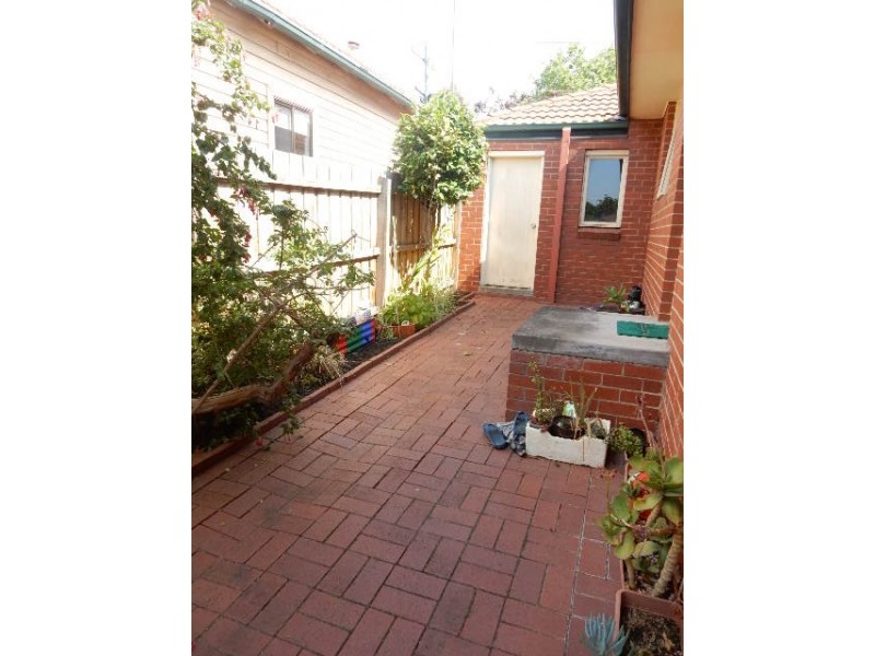 1/120 Carrington Road, Box Hill VIC 3128