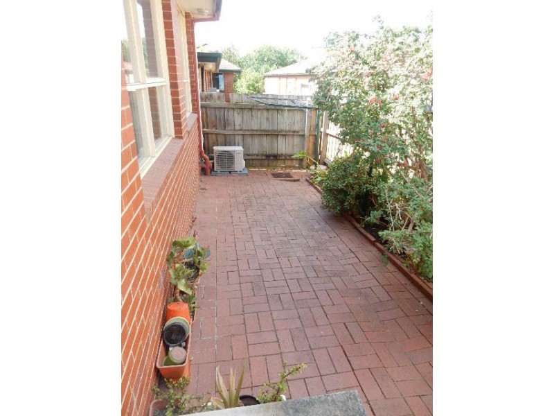 1/120 Carrington Road, Box Hill VIC 3128