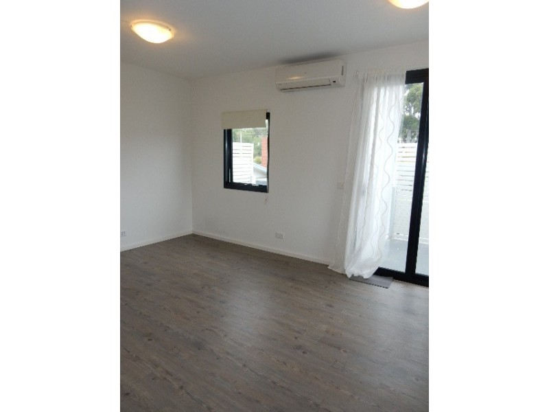 22/1221 Riversdale Road, Box Hill South VIC 3128