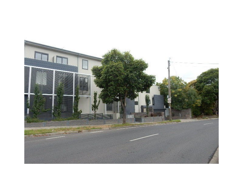 22/1221 Riversdale Road, Box Hill South VIC 3128