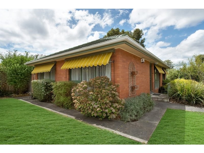 1/42-44 Strabane Avenue, Mont Albert North VIC 3129