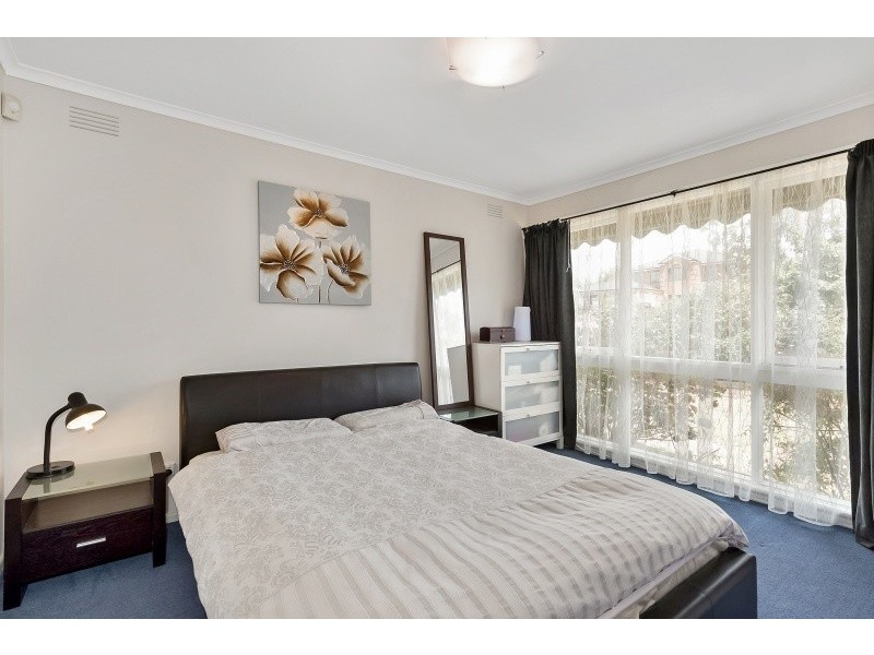 1/42-44 Strabane Avenue, Mont Albert North VIC 3129