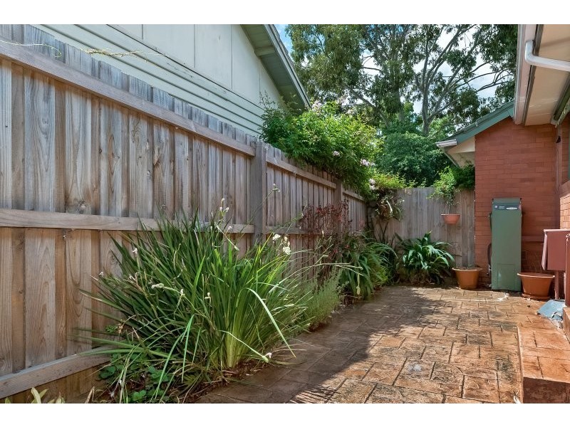 1/42-44 Strabane Avenue, Mont Albert North VIC 3129