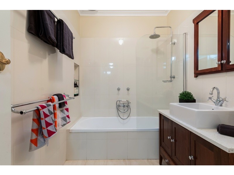 5 Nash Road, Box Hill South VIC 3128