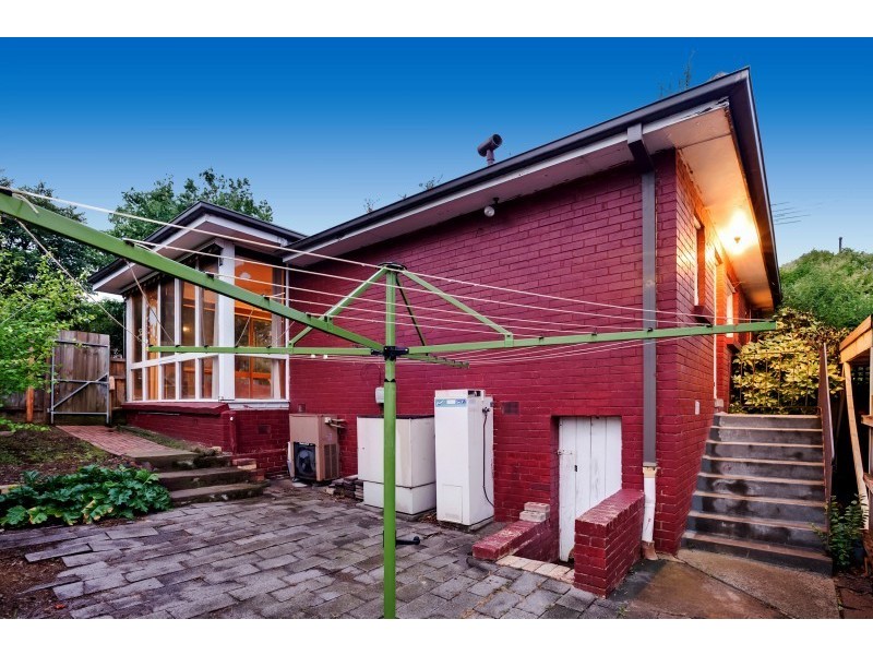 8 Cypress Avenue, Burwood VIC 3125