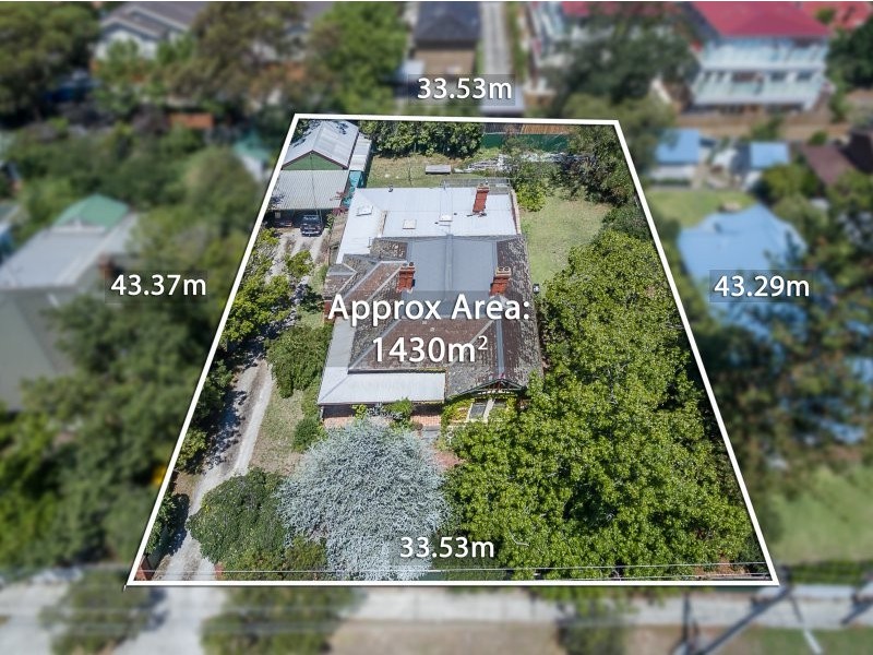 15 Hopetoun Parade, Box Hill VIC 3128