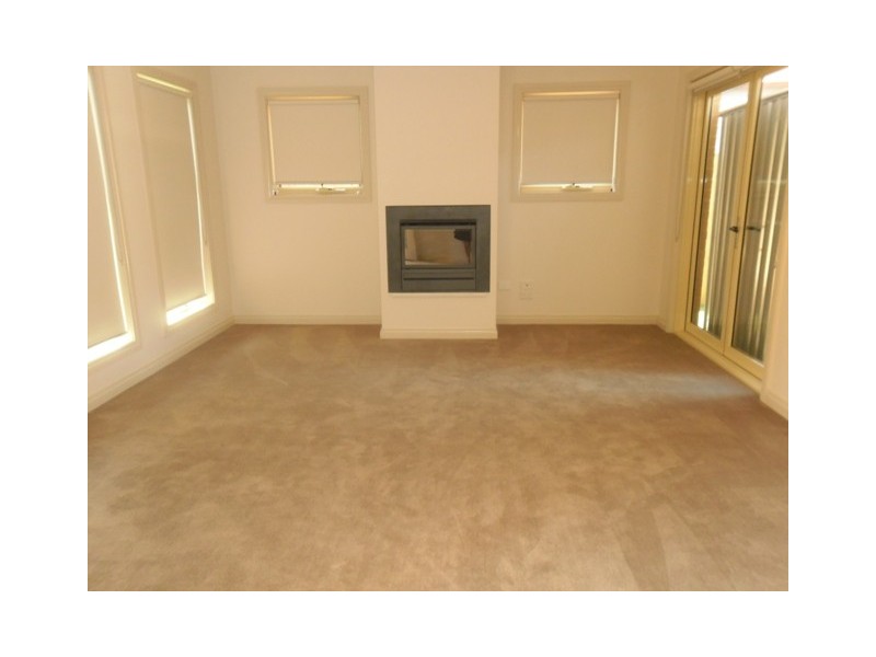 1/46 Barcelona Street, Box Hill VIC 3128