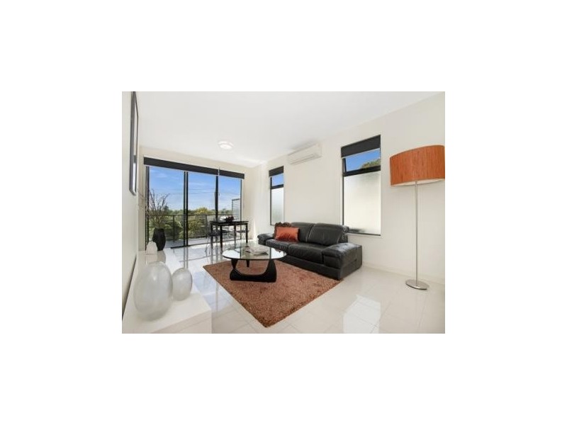 301/1136 Whitehorse Road, Box Hill VIC 3128