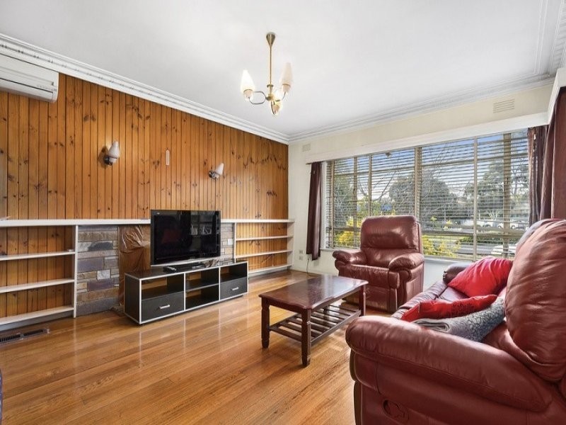 270 Burwood Hwy, Burwood VIC 3125