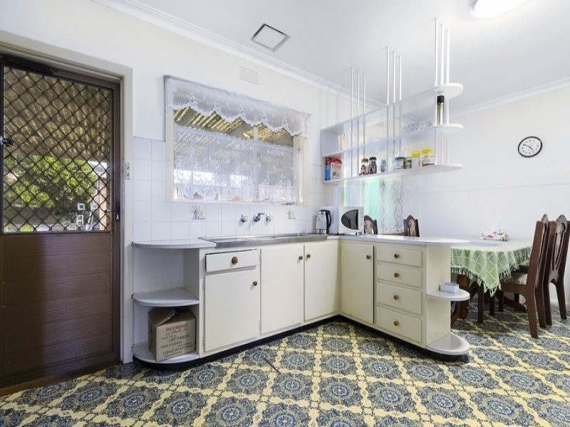 270 Burwood Hwy, Burwood VIC 3125