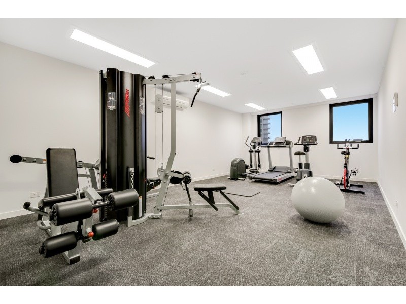 406/5 Sovereign Point Court, Doncaster VIC 3108