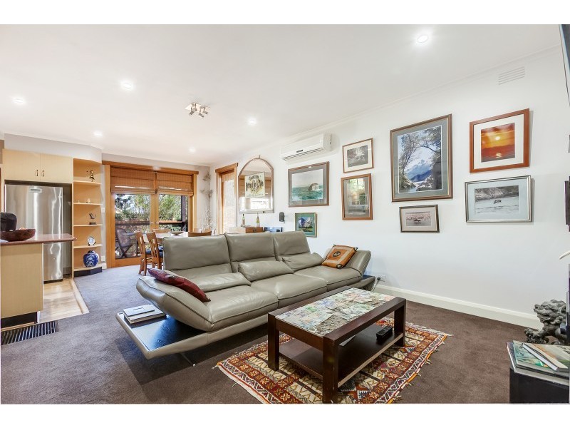 4/265 Elgar Road, Surrey Hills VIC 3127