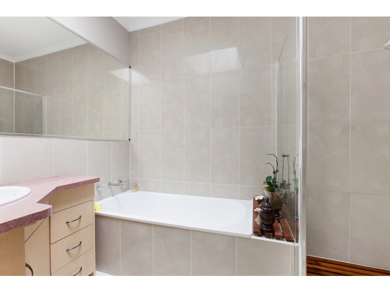 4/265 Elgar Road, Surrey Hills VIC 3127