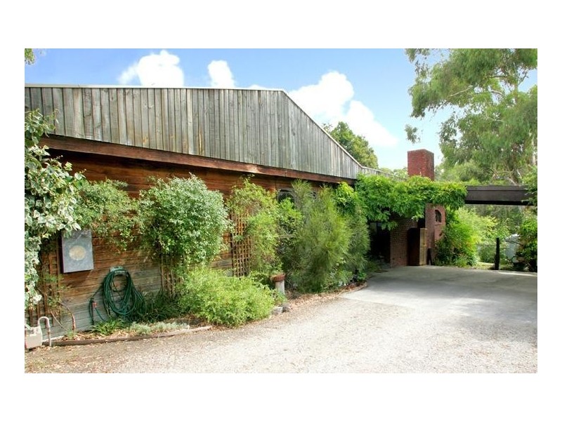 205 Canterbury Road, Blackburn VIC 3130
