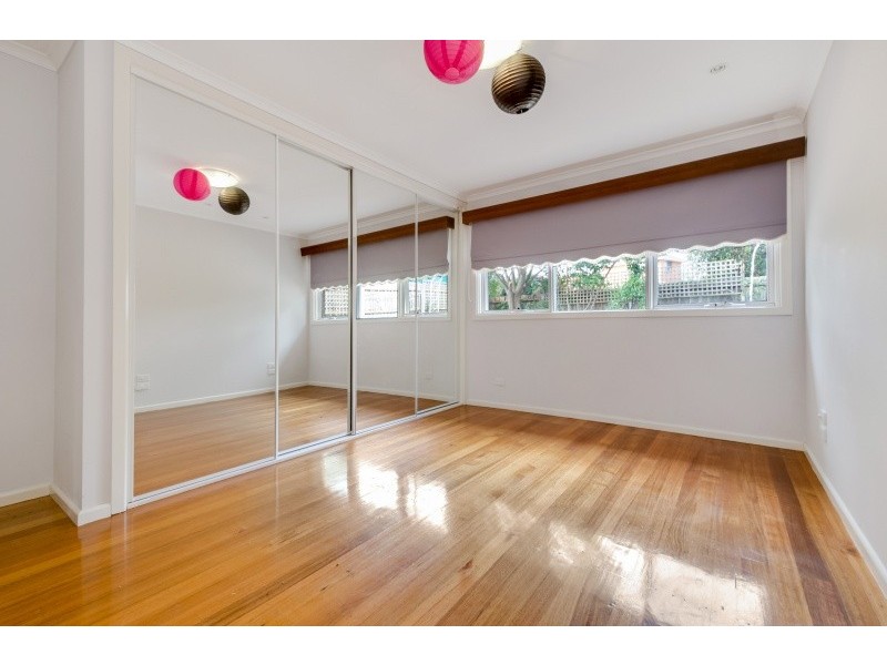 15 Majtlis Street, Blackburn VIC 3130