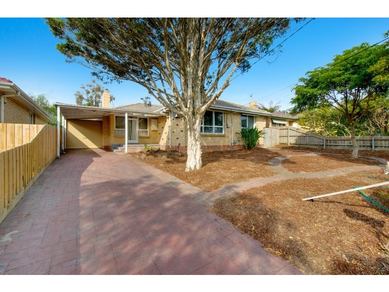 15 Majtlis Street, Blackburn VIC 3130