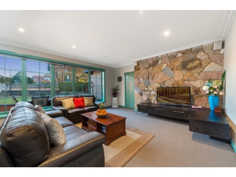 12 Kenmare street, Mont Albert VIC 3127