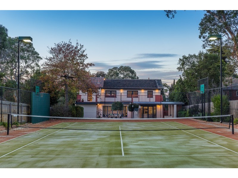 12 Kenmare street, Mont Albert VIC 3127