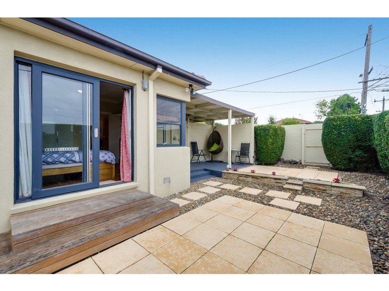 100 Middleborough Road, Blackburn South VIC 3130