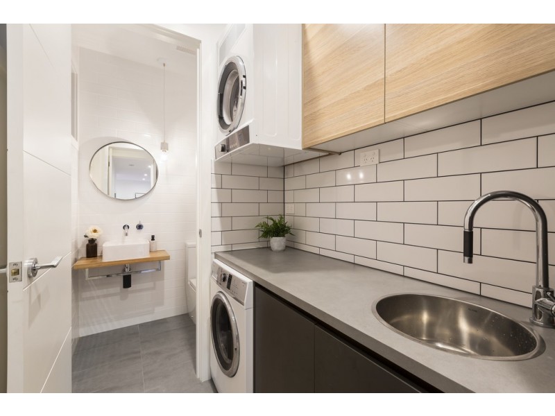 15 Warnes Road, Mitcham VIC 3132