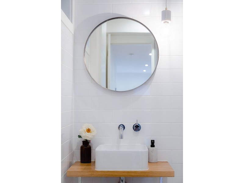 15 Warnes Road, Mitcham VIC 3132