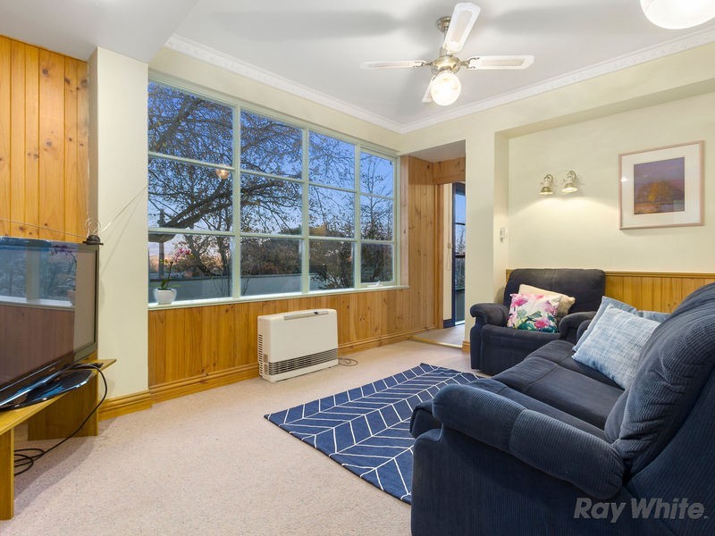 28 Fowler Street, Box Hill South VIC 3128