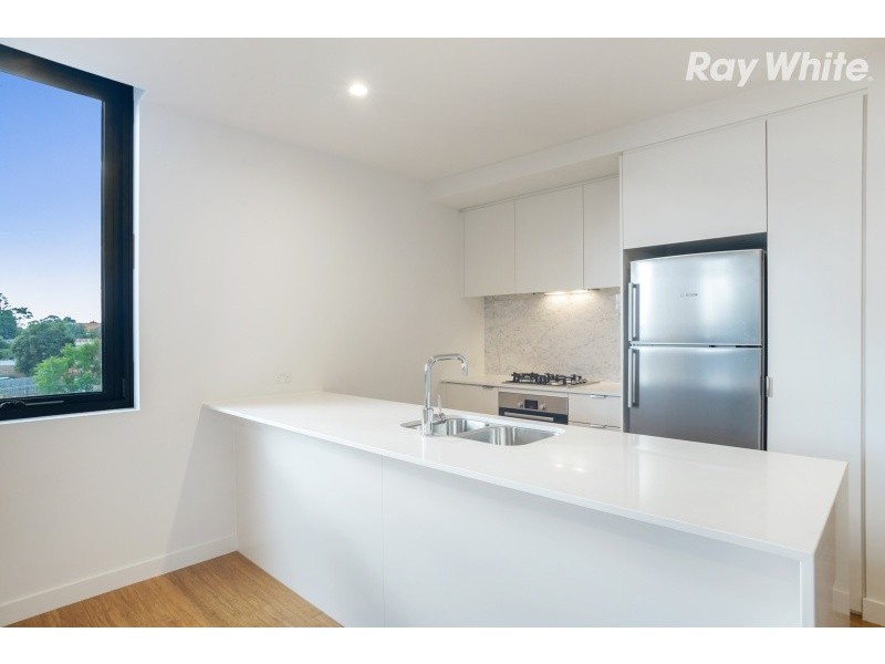 111/712 Station Street, Box Hill VIC 3128