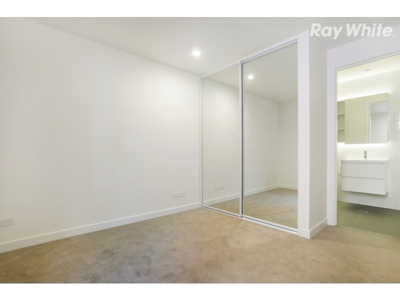 111/712 Station Street, Box Hill VIC 3128