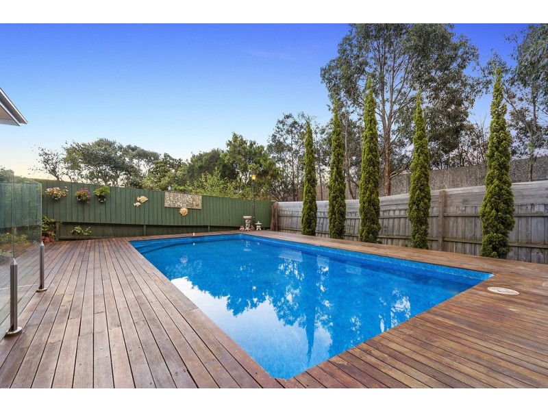 10 Eram Road, Box Hill North VIC 3129