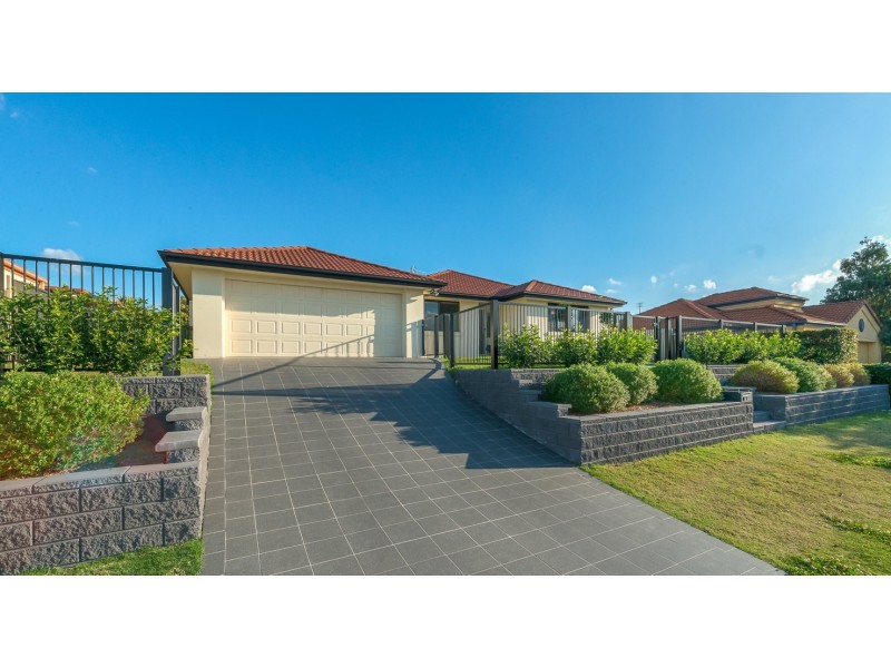 7 Oakridge Place, Molendinar QLD 4214