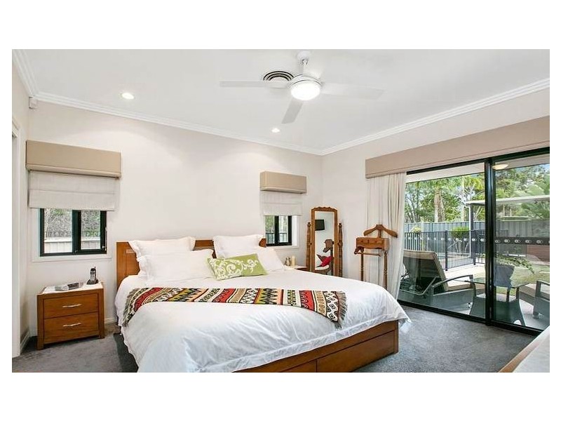 11 Sugargum Court, Molendinar QLD 4214