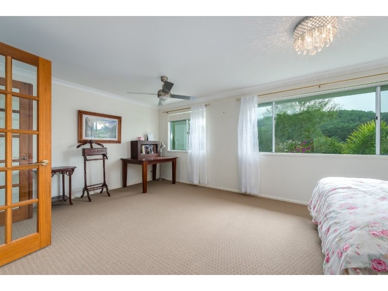 17 Maloney Crescent, Maudsland QLD 4210