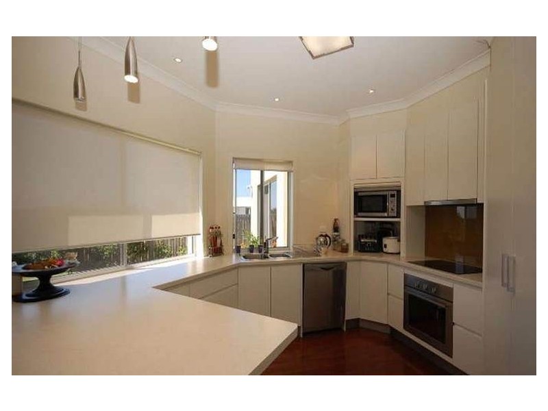 12 Viewridge Way, Molendinar QLD 4214