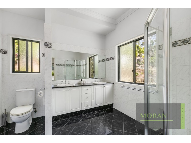 6 Burley Griffin Drive, Maudsland QLD 4210