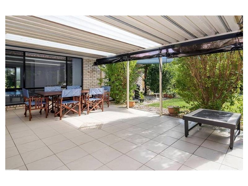 25 Lillywood Circuit, Molendinar QLD 4214